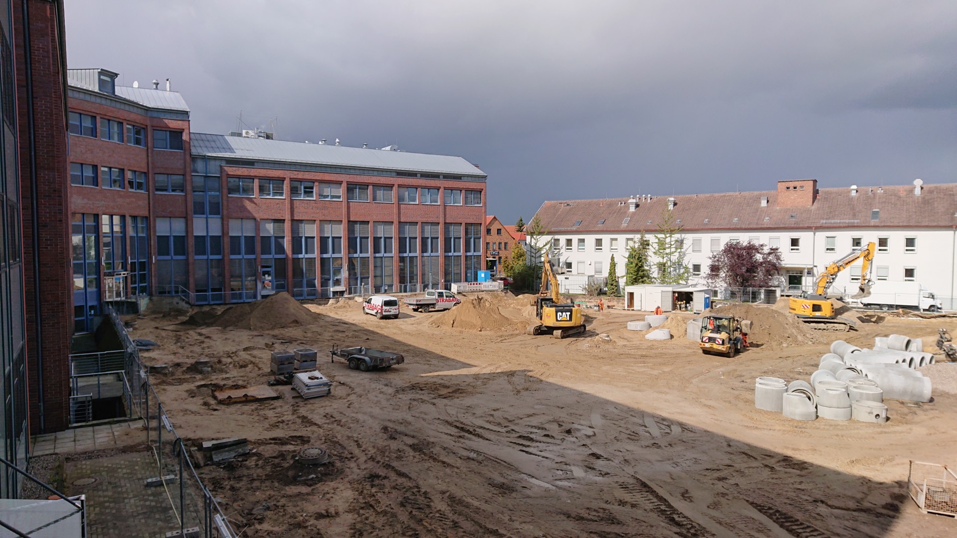 Erhöhte Aktivität auf der Baustelle